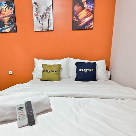 Urbanview Green Lake Sunter Residence Jakarta Bagian luar foto