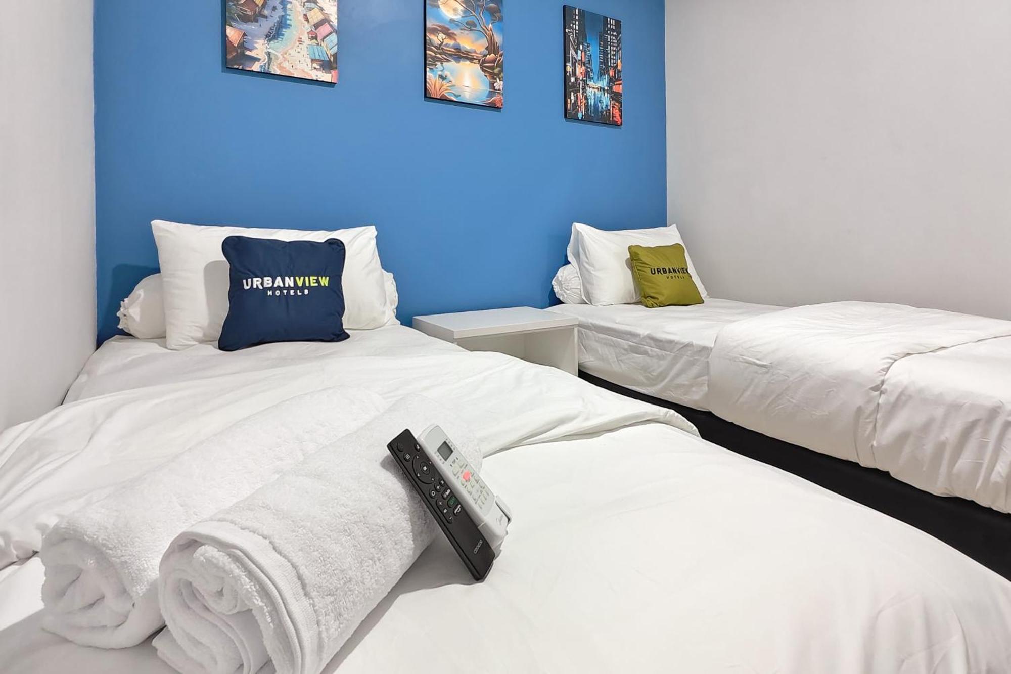 Urbanview Green Lake Sunter Residence Jakarta Bagian luar foto