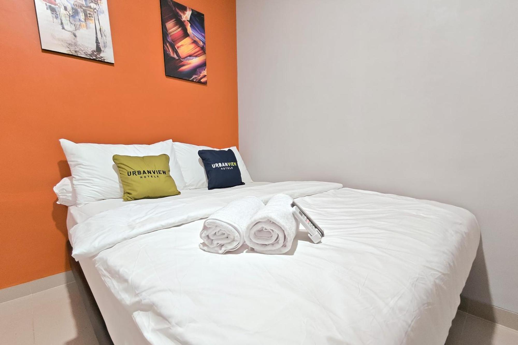 Urbanview Green Lake Sunter Residence Jakarta Bagian luar foto